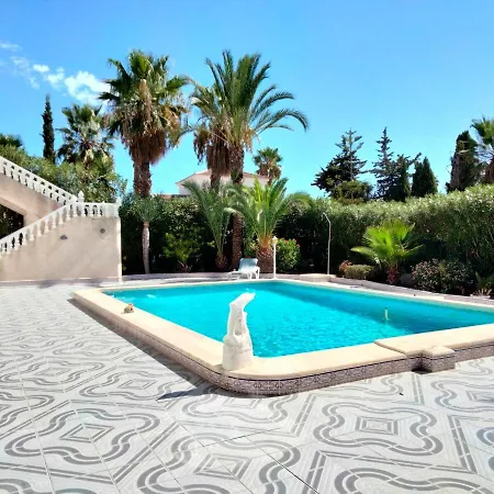 Chalet Detached With Private Pool